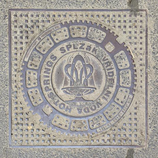 HOT SPRINGS SPLZaK VŘÍDELNÍ VODA