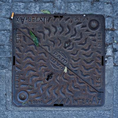 Inter-Ax lift out cover